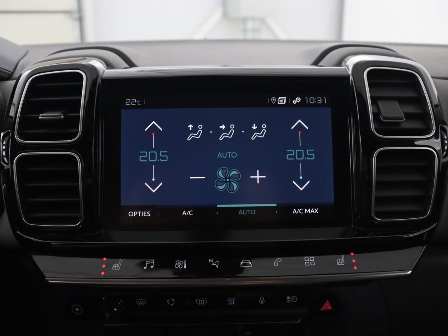 Citroën C5 Aircross 1.6 Plug In Hybrid 180 Feel | Stoelverwarming | Adaptive cruise | 360 Camera | Carplay | Navigatie | Full LED | Digital Cockpit