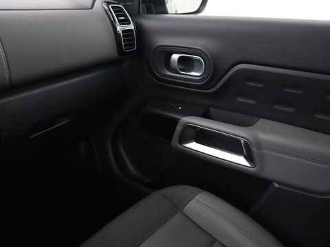 Citroën C5 Aircross 1.6 Plug In Hybrid 180 Feel | Stoelverwarming | Adaptive cruise | 360 Camera | Carplay | Navigatie | Full LED | Digital Cockpit