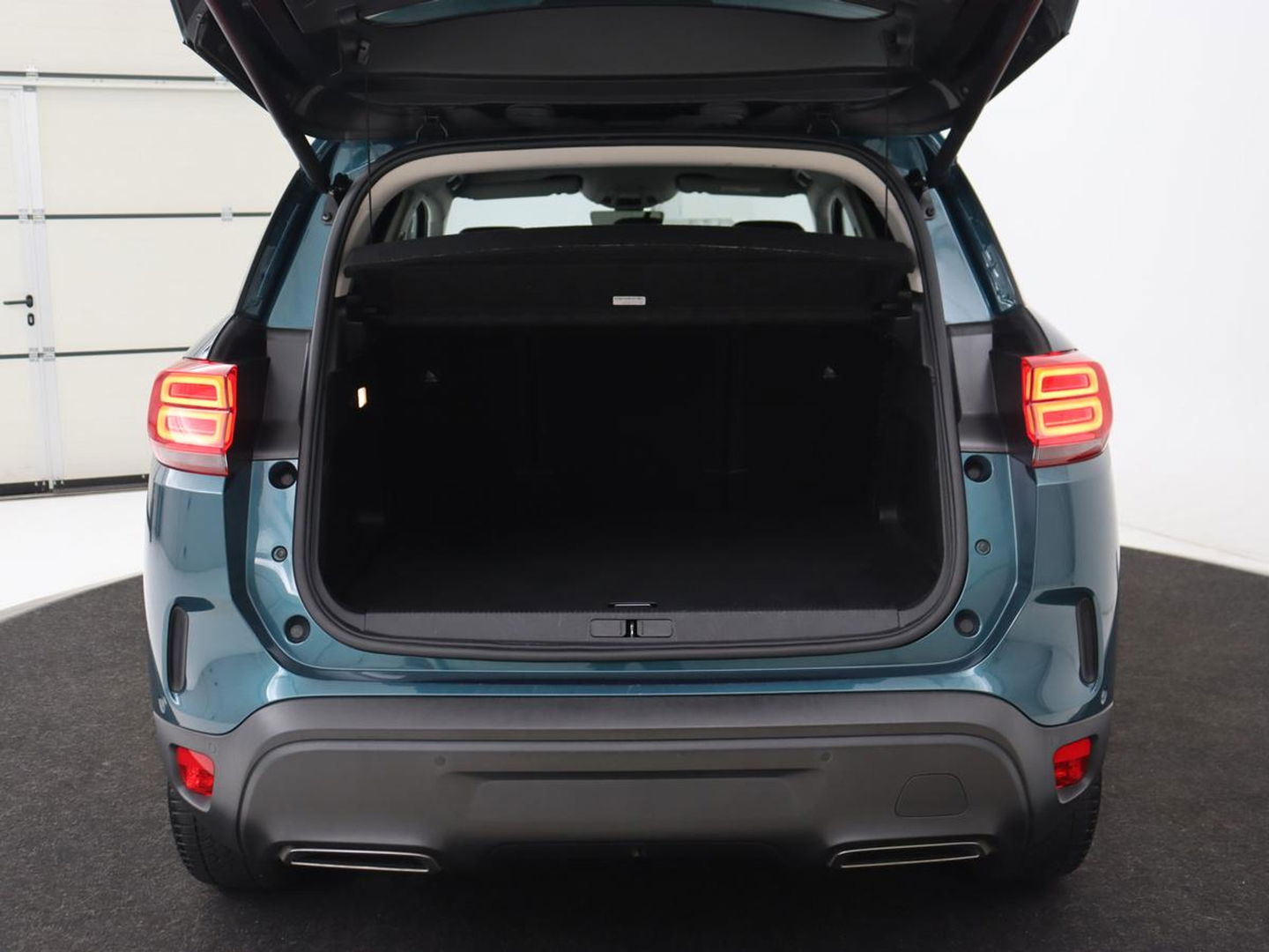 Citroën C5 Aircross 1.6 Plug In Hybrid 180 Feel | Stoelverwarming | Adaptive cruise | 360 Camera | Carplay | Navigatie | Full LED | Digital Cockpit