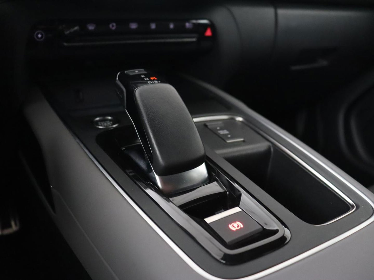 Citroën C5 Aircross 1.6 Plug In Hybrid 180 Feel | Stoelverwarming | Adaptive cruise | 360 Camera | Carplay | Navigatie | Full LED | Digital Cockpit
