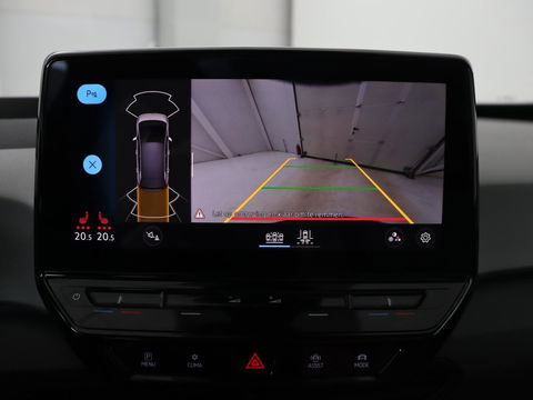 Volkswagen ID.3 First Max 58 kWh | Panoramadak | Head-Up | Stoel & stuurverwarming | Adaptive cruise | Camera | Massage | Elektrische stoelen | Sfeerverlichting | Carplay | Matrix LED