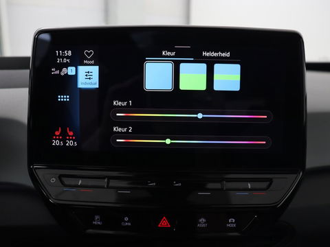 Volkswagen ID.3 First Max 58 kWh | Panoramadak | Head-Up | Stoel & stuurverwarming | Adaptive cruise | Camera | Massage | Elektrische stoelen | Sfeerverlichting | Carplay | Matrix LED