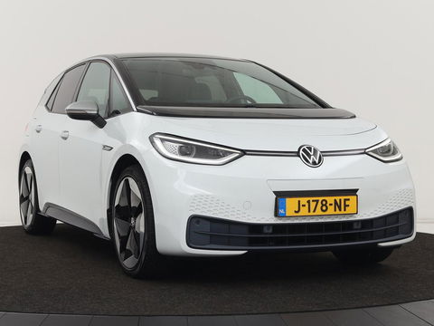 Volkswagen ID.3 First Max 58 kWh | Panoramadak | Head-Up | Stoel & stuurverwarming | Adaptive cruise | Camera | Massage | Elektrische stoelen | Sfeerverlichting | Carplay | Matrix LED
