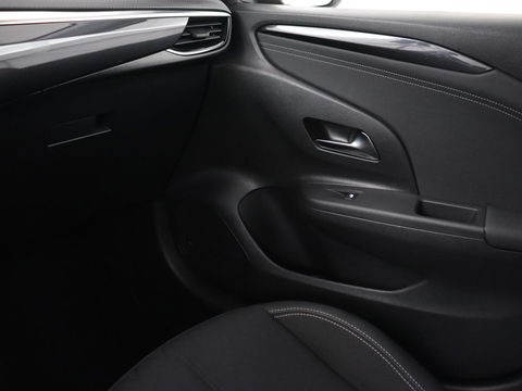 Opel Corsa 1.2 Level 3 | Stoel & stuurverwarming | Camera | Climate control | Full LED | Dodehoek detectie | Cruise control