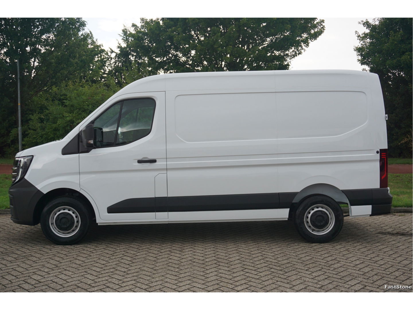 Nissan Interstar 3.5T 130PK N-Connecta L2H2 BPM VRIJ!! 10" R-Link Apple CP/ Android A, Cruise!! NR. 418