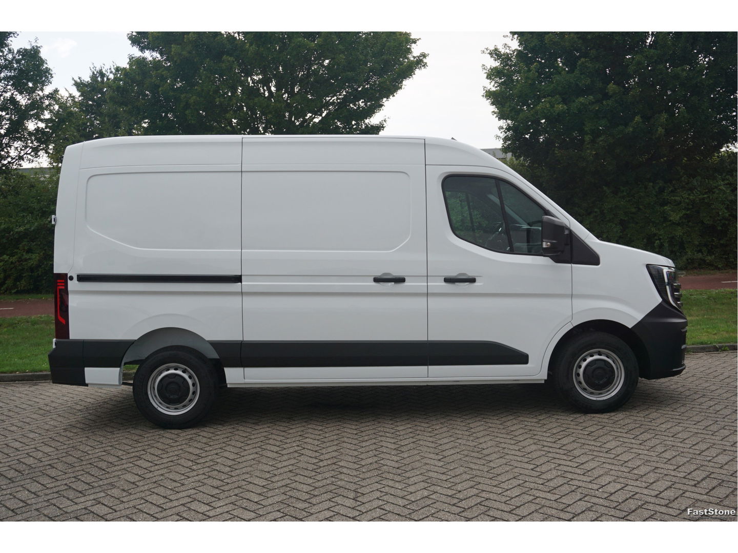 Nissan Interstar 3.5T 130PK N-Connecta L2H2 BPM VRIJ!! 10" R-Link Apple CP/ Android A, Cruise!! NR. 418