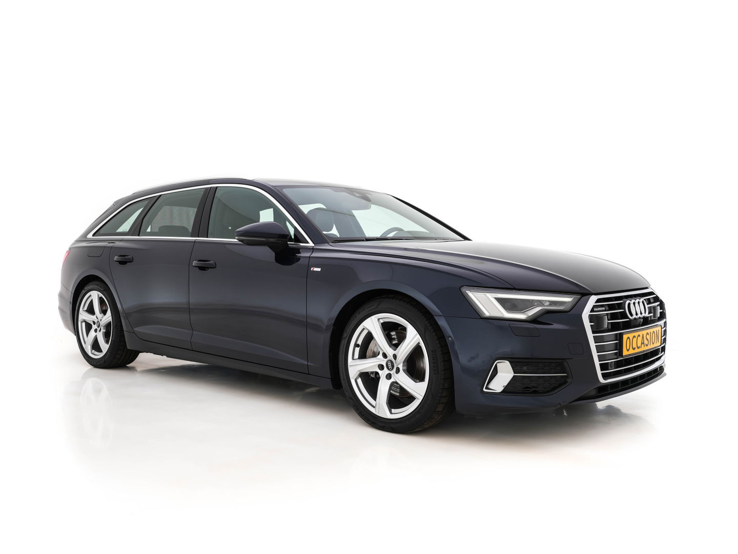 Audi A6 Avant 45 TDI quattro Business edition Aut. *HEAD-UP | LEATHER-ALCANTARA | BANG&OLUFSEN | ADAPTIVE-CRUISE | BLIND-SPOT | TOP-VIEW | MEMORY-PACK | SPORT/HEATED-SEATS | KEYLESS | DIGI-COCKPIT | AMBIENT-LIGHT | DAB+ | TOWBAR | 19''AL