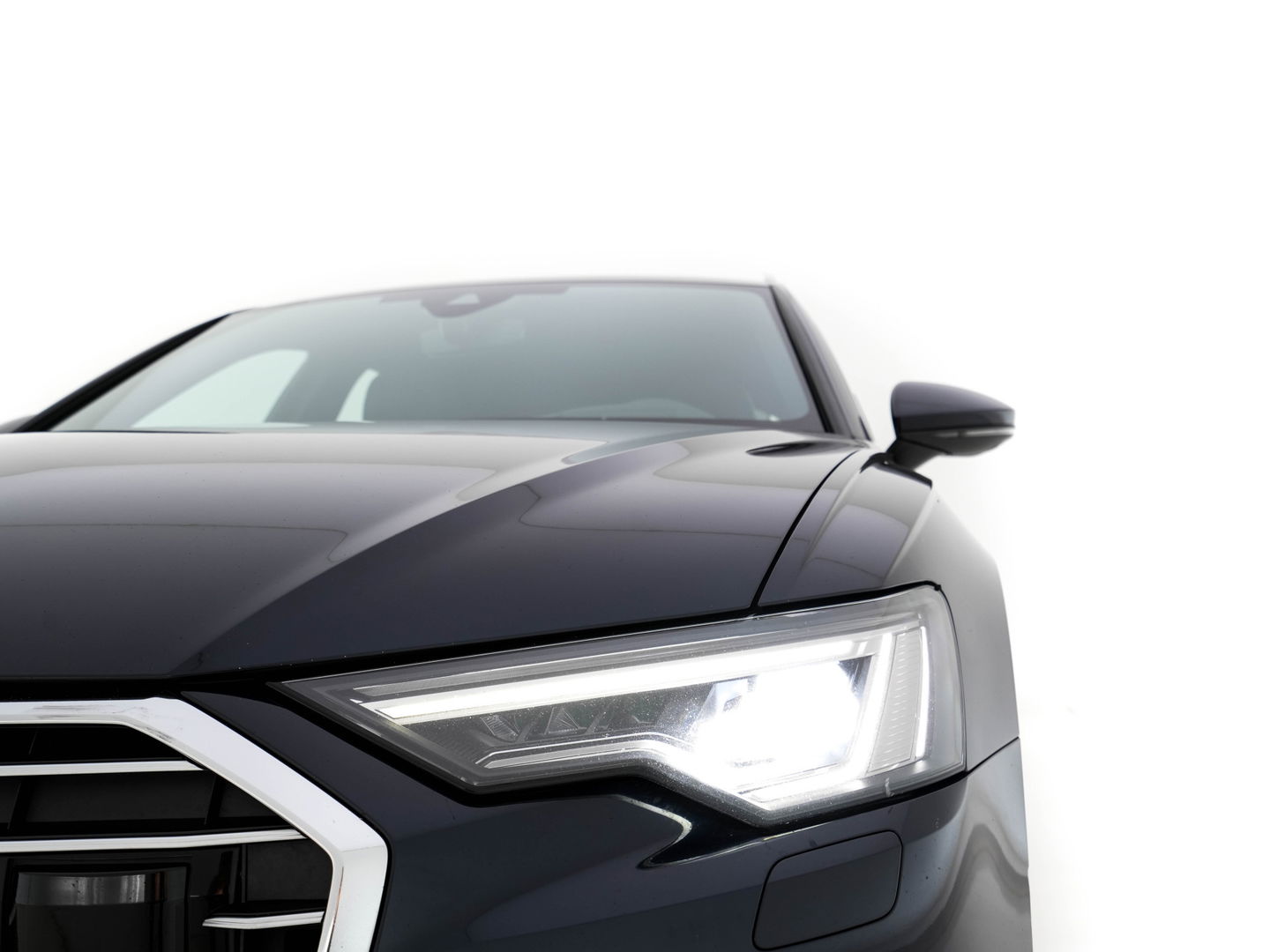 Audi A6 Avant 45 TDI quattro Business edition Aut. *HEAD-UP | LEATHER-ALCANTARA | BANG&OLUFSEN | ADAPTIVE-CRUISE | BLIND-SPOT | TOP-VIEW | MEMORY-PACK | SPORT/HEATED-SEATS | KEYLESS | DIGI-COCKPIT | AMBIENT-LIGHT | DAB+ | TOWBAR | 19''AL