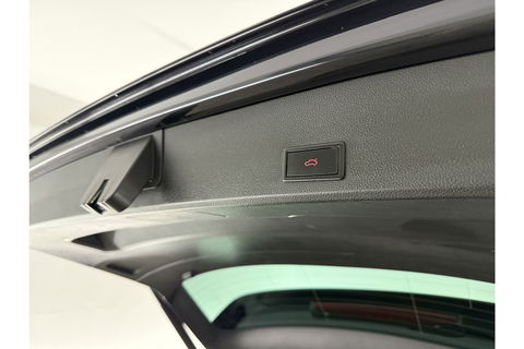 SEAT Ateca 1.5 TSI FR 150PK 360 Camera Pano LED Virtual Trekhaak Sfeer Navi Clima Cruise Carplay 18"LMV