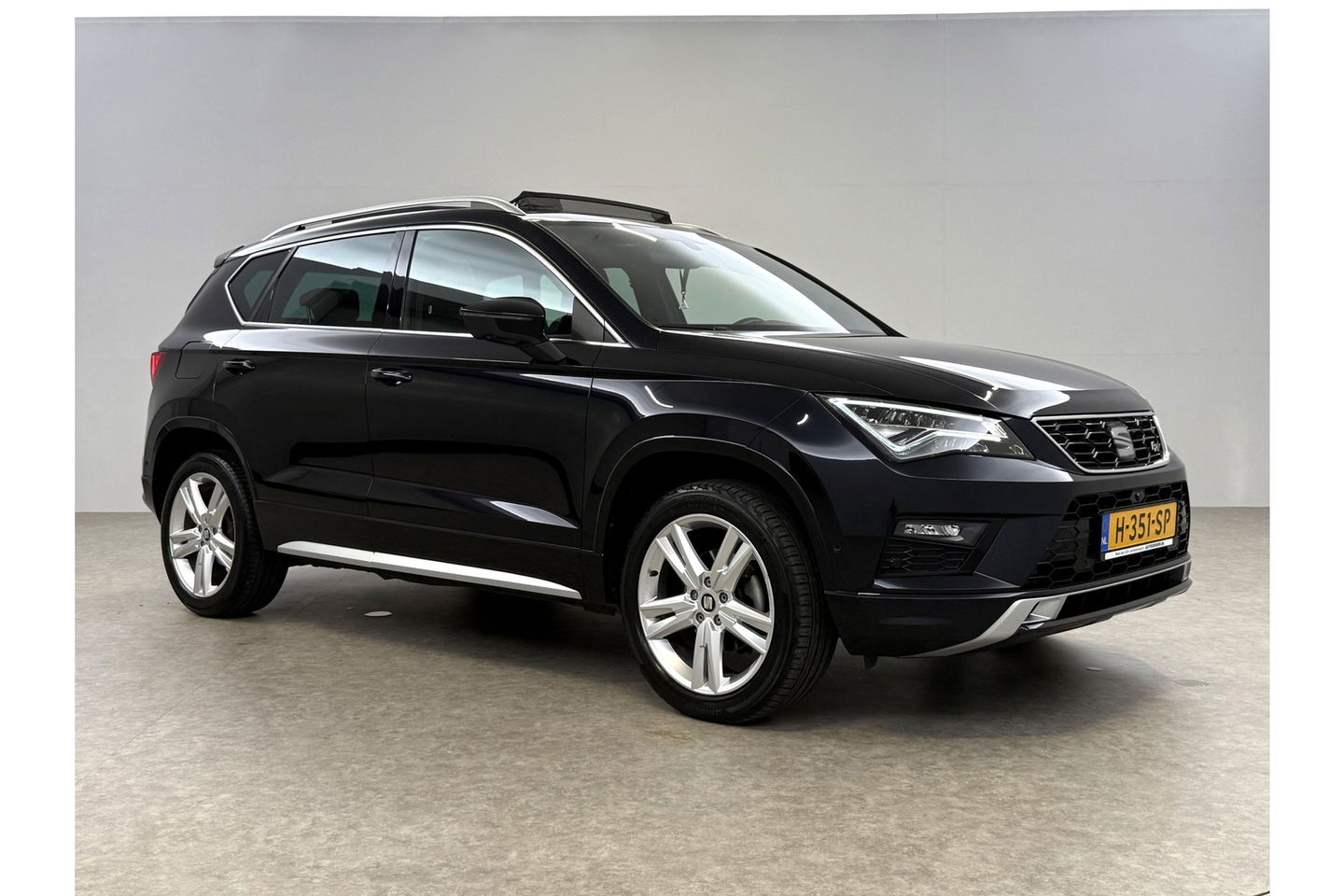SEAT Ateca 1.5 TSI FR 150PK 360 Camera Pano LED Virtual Trekhaak Sfeer Navi Clima Cruise Carplay 18"LMV