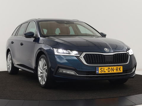 Škoda Octavia 1.4 TSI iV PHEV Edition Plus | Panoramadak | Stoelverwarming | Head-Up | Adaptive cruise | Camera | Virtual Cockpit | Canton Sound