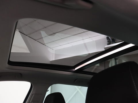 Škoda Octavia 1.4 TSI iV PHEV Edition Plus | Panoramadak | Stoelverwarming | Head-Up | Adaptive cruise | Camera | Virtual Cockpit | Canton Sound