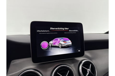 Mercedes-Benz CLA-Klasse 200 AMG Pano LED Sfeerverlichting Navi Carplay Cruise PDC 19"LMV