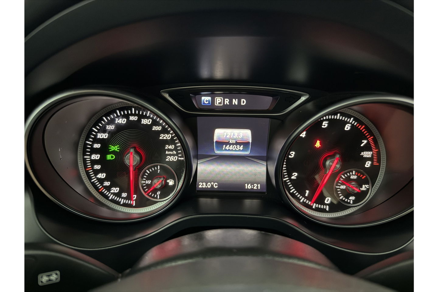 Mercedes-Benz CLA-Klasse 200 AMG Pano LED Sfeerverlichting Navi Carplay Cruise PDC 19"LMV