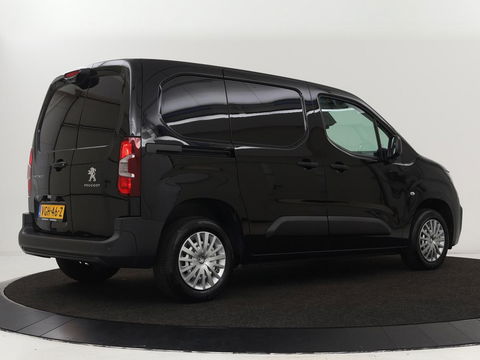 Peugeot Partner 1.5 BlueHDI Asphalt | 1e eigenaar | Carplay | Camera | Climate control | Cruise control | Parkeerhulp | Tussenschot