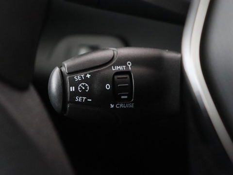 Peugeot Partner 1.5 BlueHDI Asphalt | 1e eigenaar | Carplay | Camera | Climate control | Cruise control | Parkeerhulp | Tussenschot