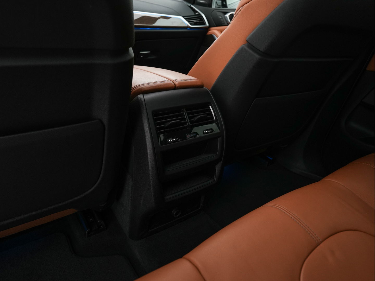 BMW X5 xDrive45e High Executive Aut. (INCL.BTW) *PANO | FULL-LEATHER | FULL-LED | ADAPTIVE-CRUISE | HARMAN/KARDON | BLIND-SPOT | MEMORY-PACK |  NAVI-FULLMAP | AMBIENT-LIGHT | COMFORT/HEATED-SEATS | 20''ALU*