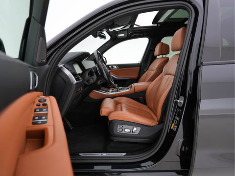 BMW X5 xDrive45e High Executive Aut. (INCL.BTW) *PANO | FULL-LEATHER | FULL-LED | ADAPTIVE-CRUISE | HARMAN/KARDON | BLIND-SPOT | MEMORY-PACK |  NAVI-FULLMAP | AMBIENT-LIGHT | COMFORT/HEATED-SEATS | 20''ALU*