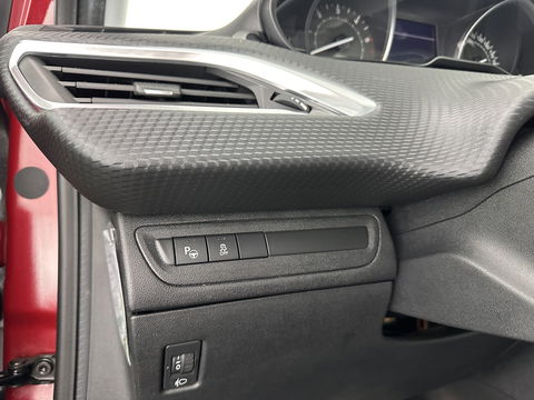 Peugeot 208 1.6 BlueHDi GT-line *PANO | 1/LEATHER | JBL-SOUND | SPORT-SEATS | NAVI-FULLMAP | CAMERA | DAB+ | 17''ALU*
