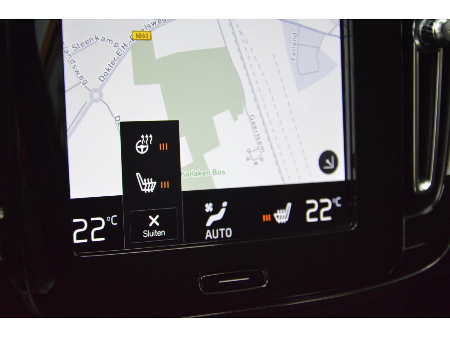 Volvo XC40 T4 Hybride Inscription | Camera | Stoel + Stuur Verwarmd | Apple CarPlay | Parkeersensoren | Dealer Onderhouden |