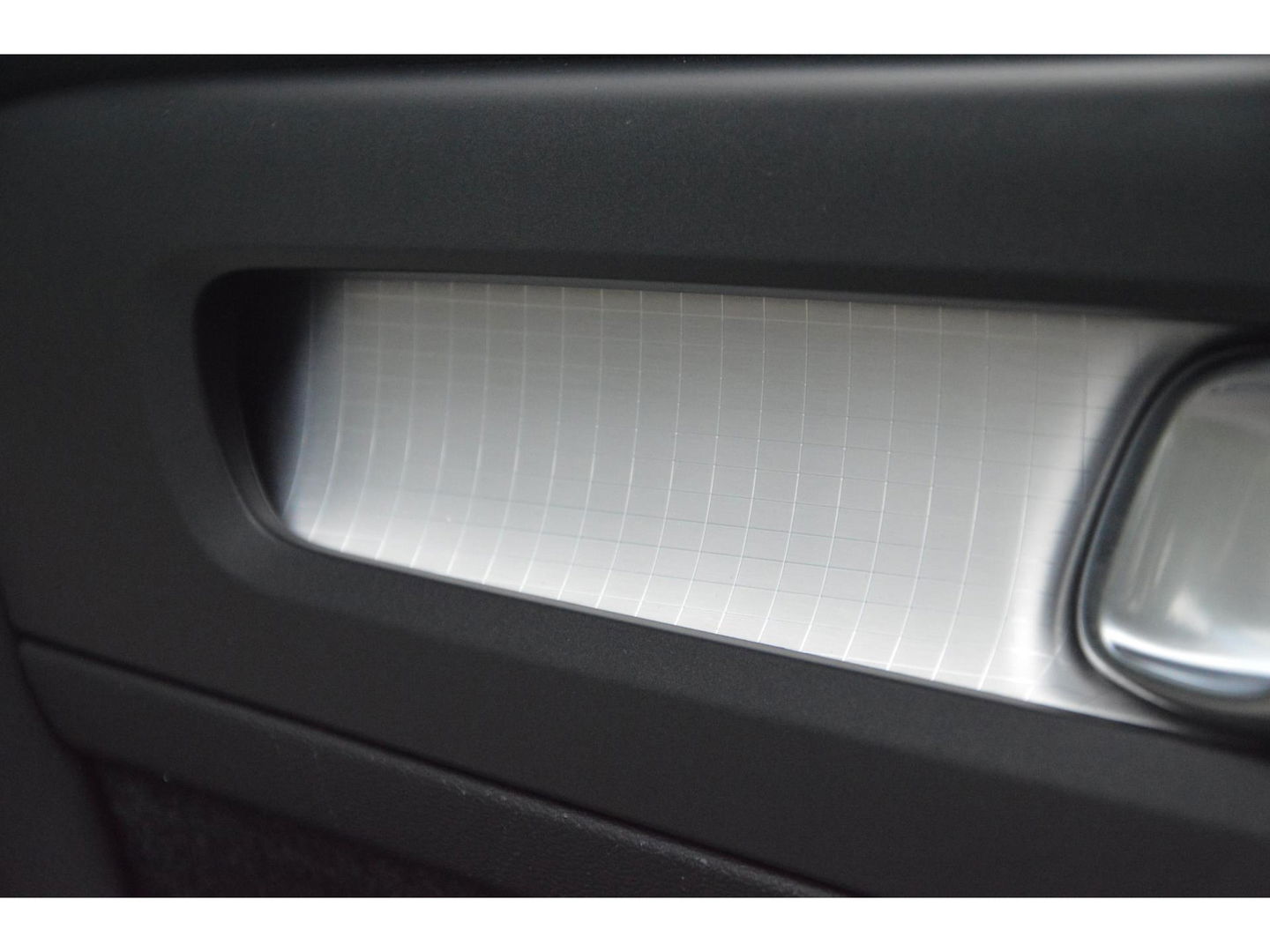 Volvo XC40 T4 Hybride Inscription | Camera | Stoel + Stuur Verwarmd | Apple CarPlay | Parkeersensoren | Dealer Onderhouden |