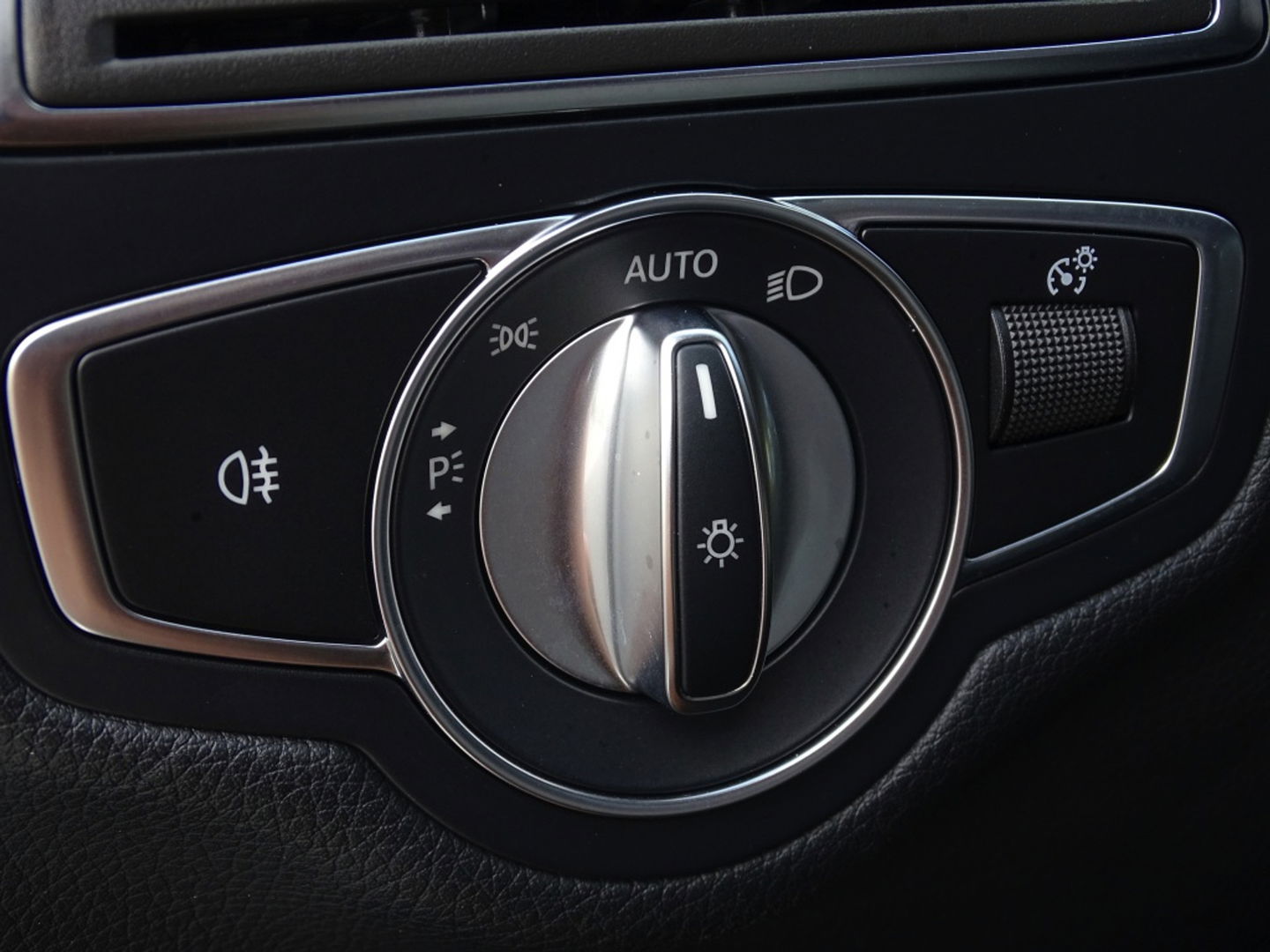 Mercedes-Benz C-Klasse Estate 180 AMG Sport / C43 AMG ed. / LED *NAP*