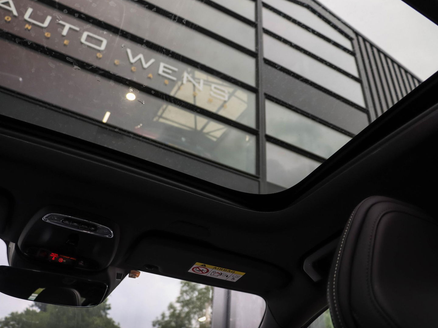 Volvo V60 2.0 T6 Recharge AWD R-Design
