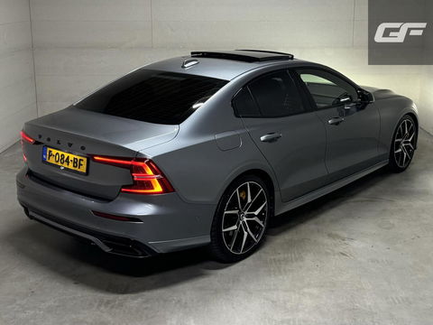 Volvo S60 2.0 T8 AWD Polestar Engineered B&W Pano Trekh. 360° Autopilot