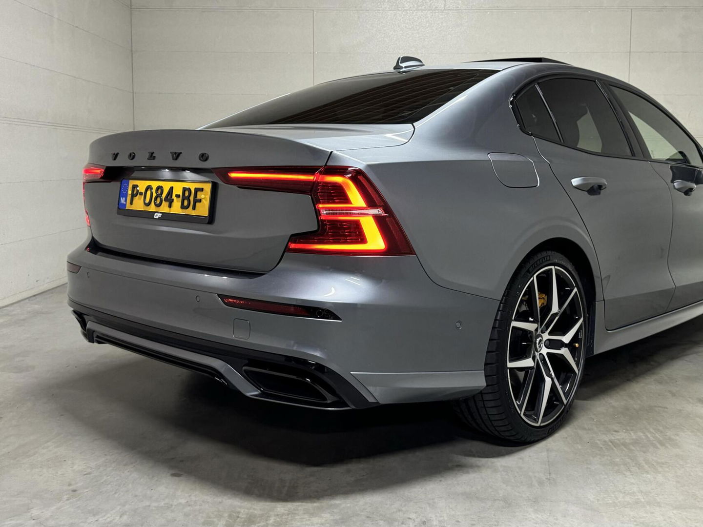 Volvo S60 2.0 T8 AWD Polestar Engineered B&W Pano Trekh. 360° Autopilot