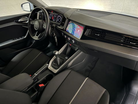 Audi A1 Sportback 30 TFSI Black Edition Virtual Carplay Cruise NAP