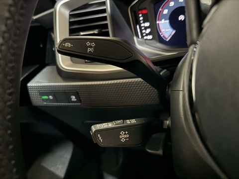 Audi A1 Sportback 30 TFSI Black Edition Virtual Carplay Cruise NAP