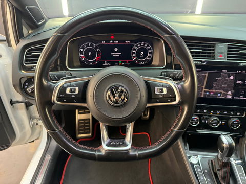 Volkswagen Golf 2.0 TSI GTI Pano|Key|Dyna|Discover Pro|DCC