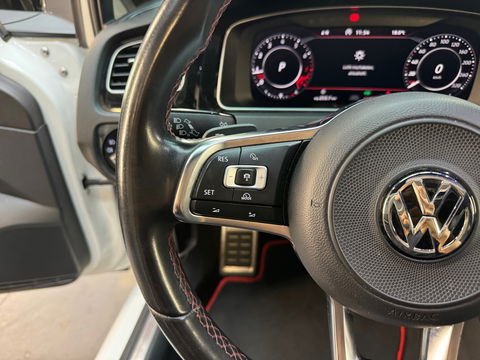 Volkswagen Golf 2.0 TSI GTI Pano|Key|Dyna|Discover Pro|DCC