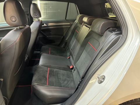 Volkswagen Golf 2.0 TSI GTI Pano|Key|Dyna|Discover Pro|DCC