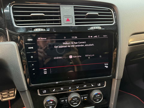 Volkswagen Golf 2.0 TSI GTI Pano|Key|Dyna|Discover Pro|DCC