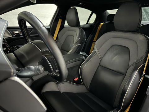 Volvo S60 2.0 T8 AWD Polestar Engineered B&W Pano Trekh. 360° Autopilot