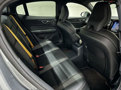 Volvo S60 2.0 T8 AWD Polestar Engineered B&W Pano Trekh. 360° Autopilot