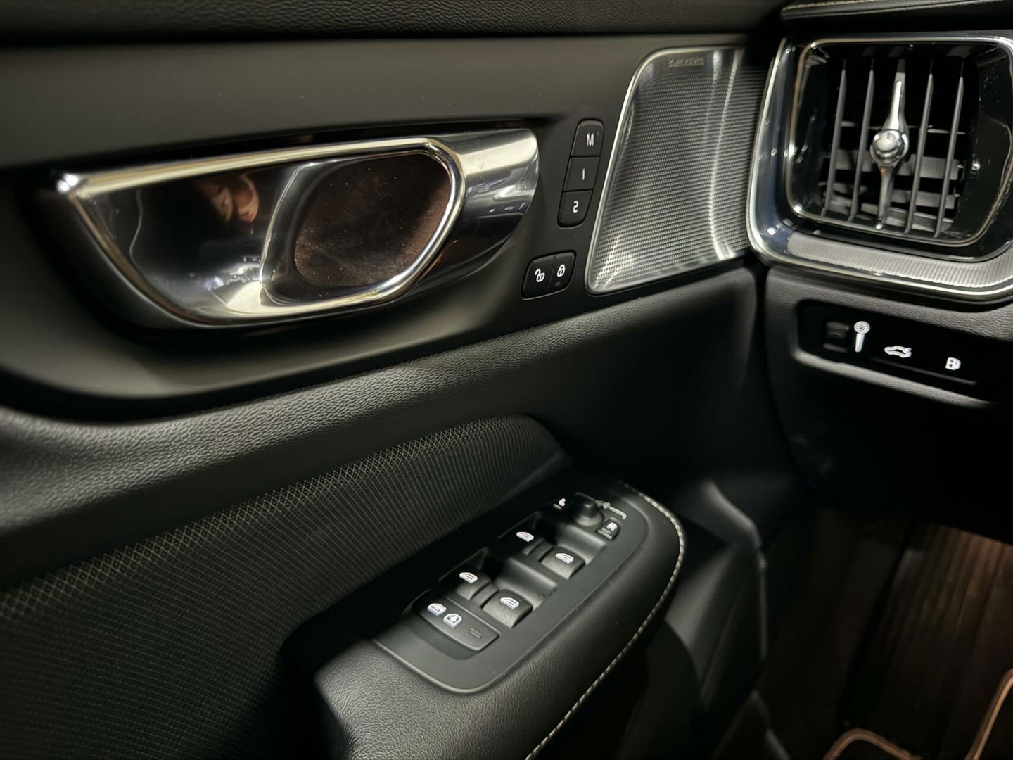 Volvo S60 2.0 T8 AWD Polestar Engineered B&W Pano Trekh. 360° Autopilot