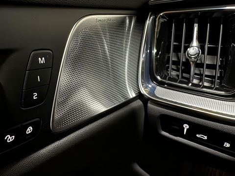 Volvo S60 2.0 T8 AWD Polestar Engineered B&W Pano Trekh. 360° Autopilot
