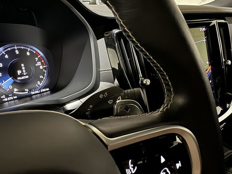 Volvo S60 2.0 T8 AWD Polestar Engineered B&W Pano Trekh. 360° Autopilot