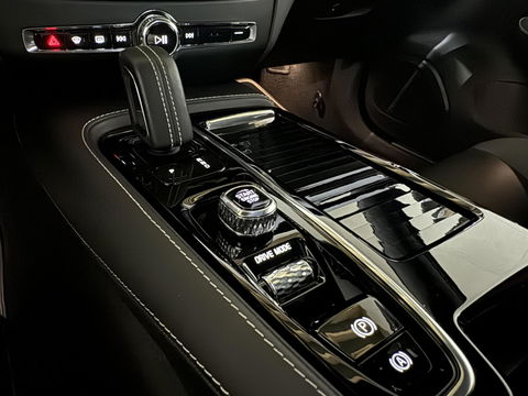 Volvo S60 2.0 T8 AWD Polestar Engineered B&W Pano Trekh. 360° Autopilot