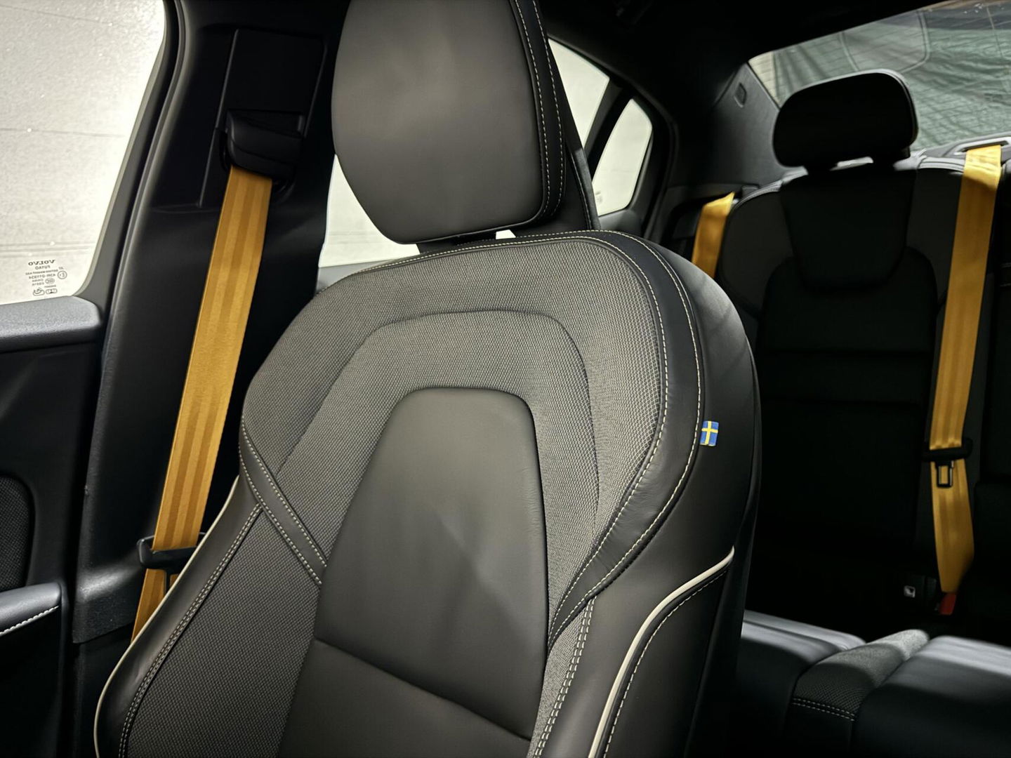 Volvo S60 2.0 T8 AWD Polestar Engineered B&W Pano Trekh. 360° Autopilot
