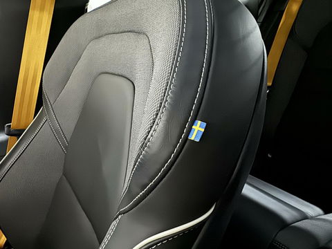 Volvo S60 2.0 T8 AWD Polestar Engineered B&W Pano Trekh. 360° Autopilot