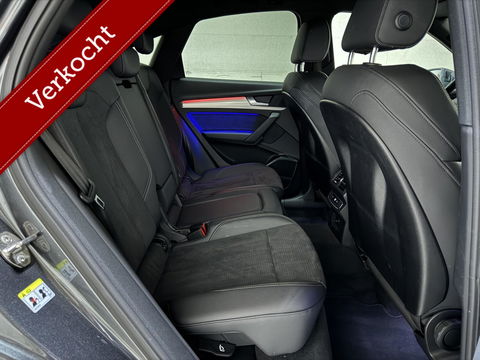 Audi Q5 Sportback 55 TFSI e BlackEdition S-Line Luchtvering Sfeer. Carplay