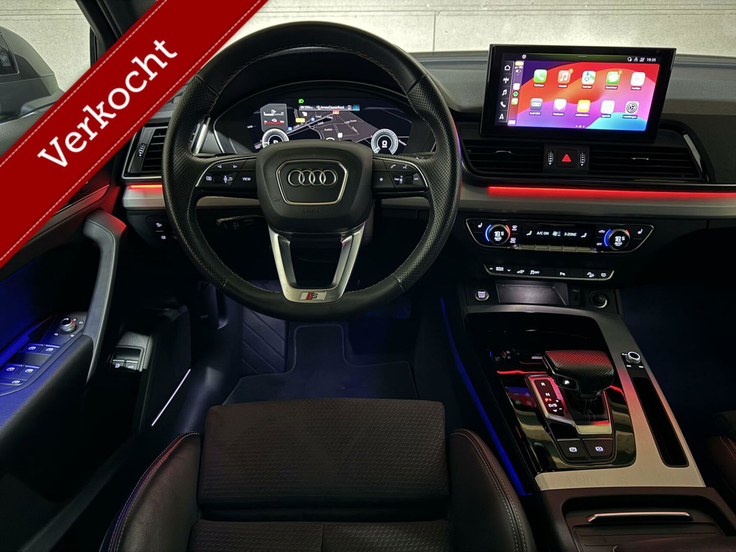 Audi Q5 Sportback 55 TFSI e BlackEdition S-Line Luchtvering Sfeer. Carplay