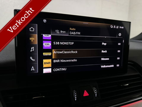 Audi Q5 Sportback 55 TFSI e BlackEdition S-Line Luchtvering Sfeer. Carplay