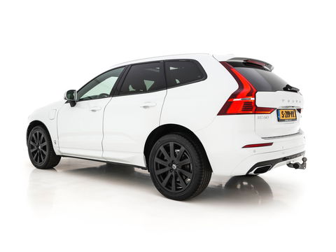 Volvo XC60 2.0 T8 Twin Engine AWD Momentum Aut. *PANO | 1/2LEATHER | FULL-LED | BLIND-SPOT | SPORT-SEATS | DIGI-COCKPIT | CAMERA | NAVI-FULLMAP | 20''ALU | TOWBAR*