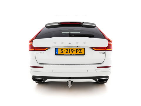 Volvo XC60 2.0 T8 Twin Engine AWD Momentum Aut. *PANO | 1/2LEATHER | FULL-LED | BLIND-SPOT | SPORT-SEATS | DIGI-COCKPIT | CAMERA | NAVI-FULLMAP | 20''ALU | TOWBAR*