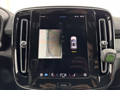 Volvo XC40 Recharge P8 AWD R-Design [ 3-Fase ] (INCL-BTW) *DIGI-COCKPIT | FULL-LED | PREMIUM-AUDIO | TOP-VIEW | APP.CONNECT | NAVI-FULLMAP | ALCANTARA-LEATHER | ECC | PDC | SPORT-SEATS | 19''ALU *