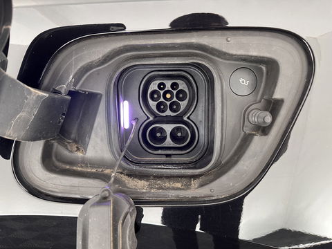 Volvo XC40 Recharge P8 AWD R-Design [ 3-Fase ] (INCL-BTW) *DIGI-COCKPIT | FULL-LED | PREMIUM-AUDIO | TOP-VIEW | APP.CONNECT | NAVI-FULLMAP | ALCANTARA-LEATHER | ECC | PDC | SPORT-SEATS | 19''ALU *